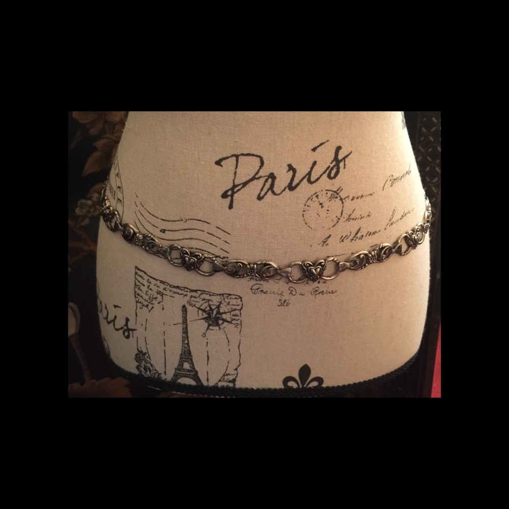Burnished Silver tone heart & flowers chain belt